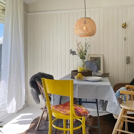 3 Bedroom Stunning In *