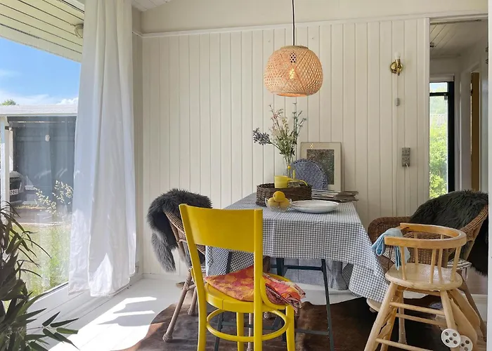 3 Bedroom Stunning In *