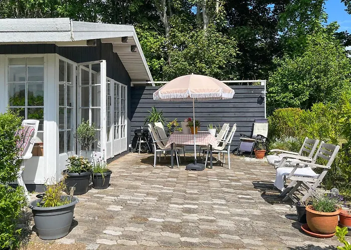 3 Bedroom Stunning In Semesterbostad Eskebjerg